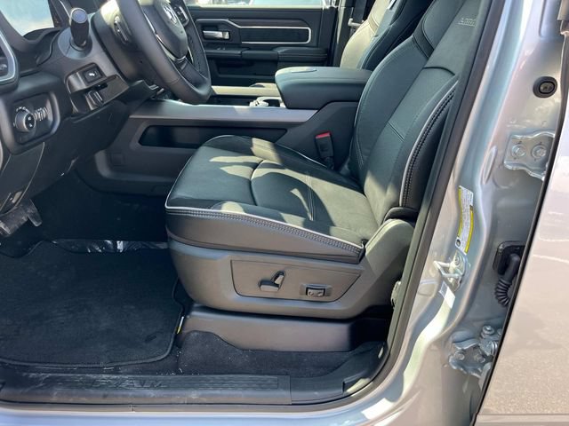 New 2026 RAM 2500 Laramie w/ Night Edition AWD/4WD image 9