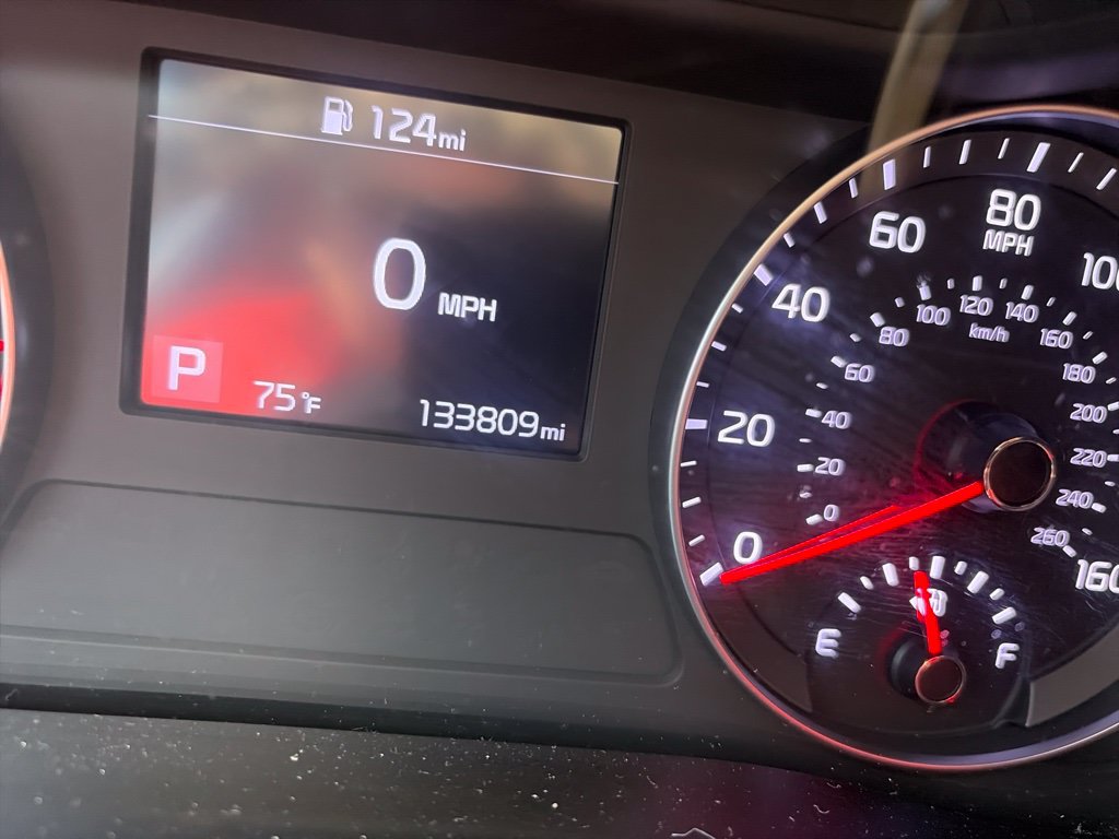 Used 2019 Kia Forte LXS FWD image 8