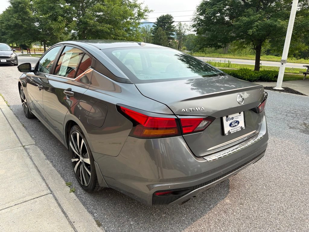 Used 2022 Nissan Altima 2.0 SR FWD image 5