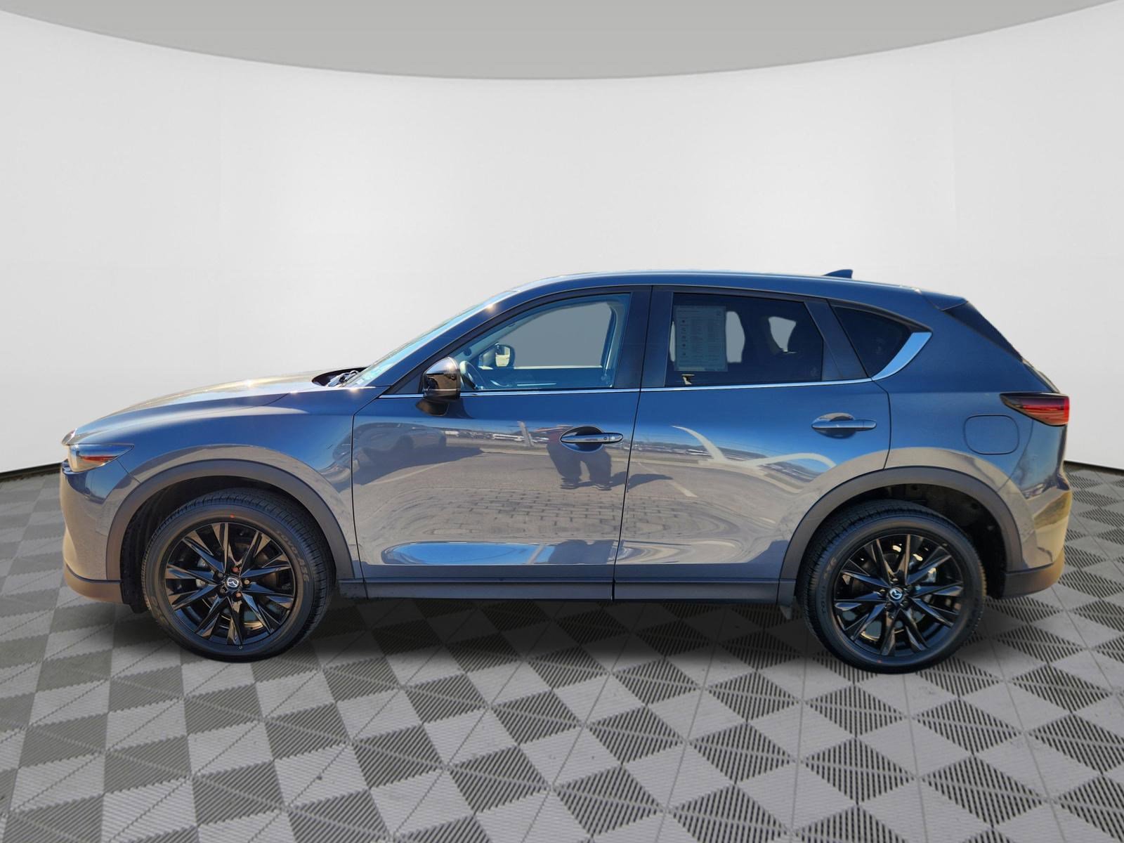 Certified 2023 MAZDA CX-5 Carbon Edition image 5