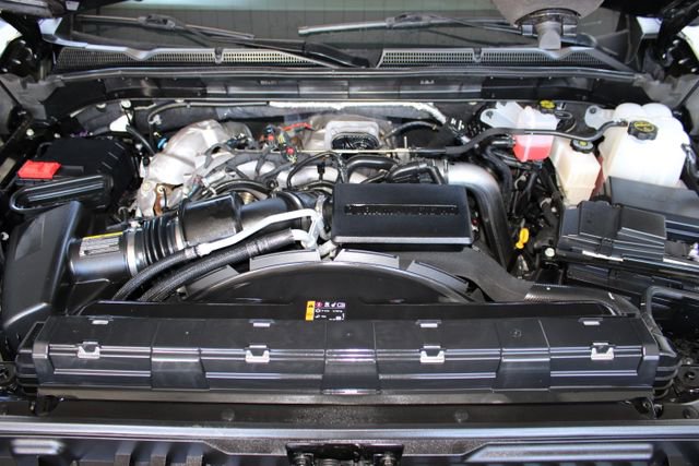 Used 2025 GMC Sierra 2500 AT4 w/ AT4 Premium Plus Package image 32