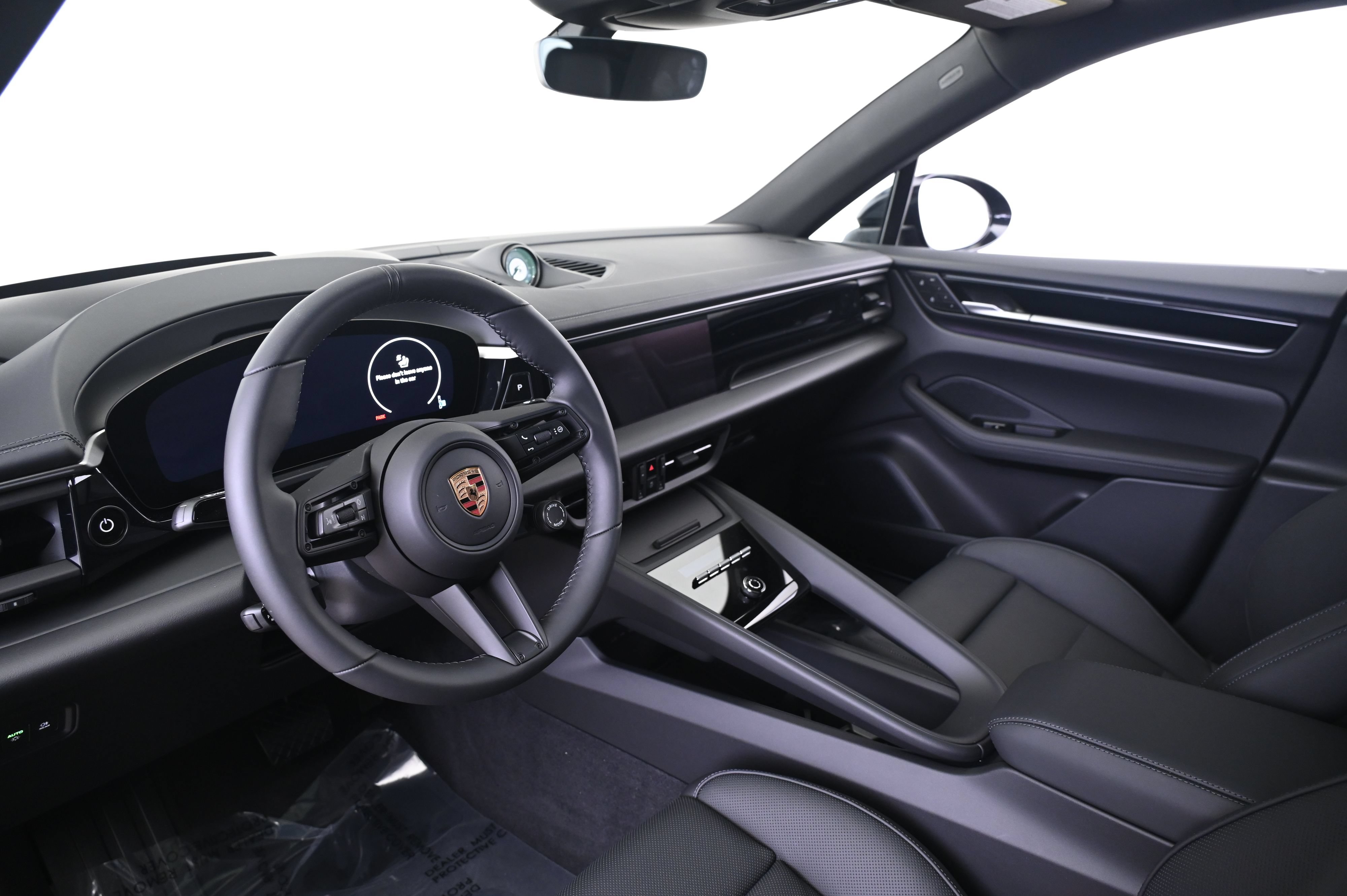 Certified 2025 Porsche Macan 4 Electric AWD/4WD image 4