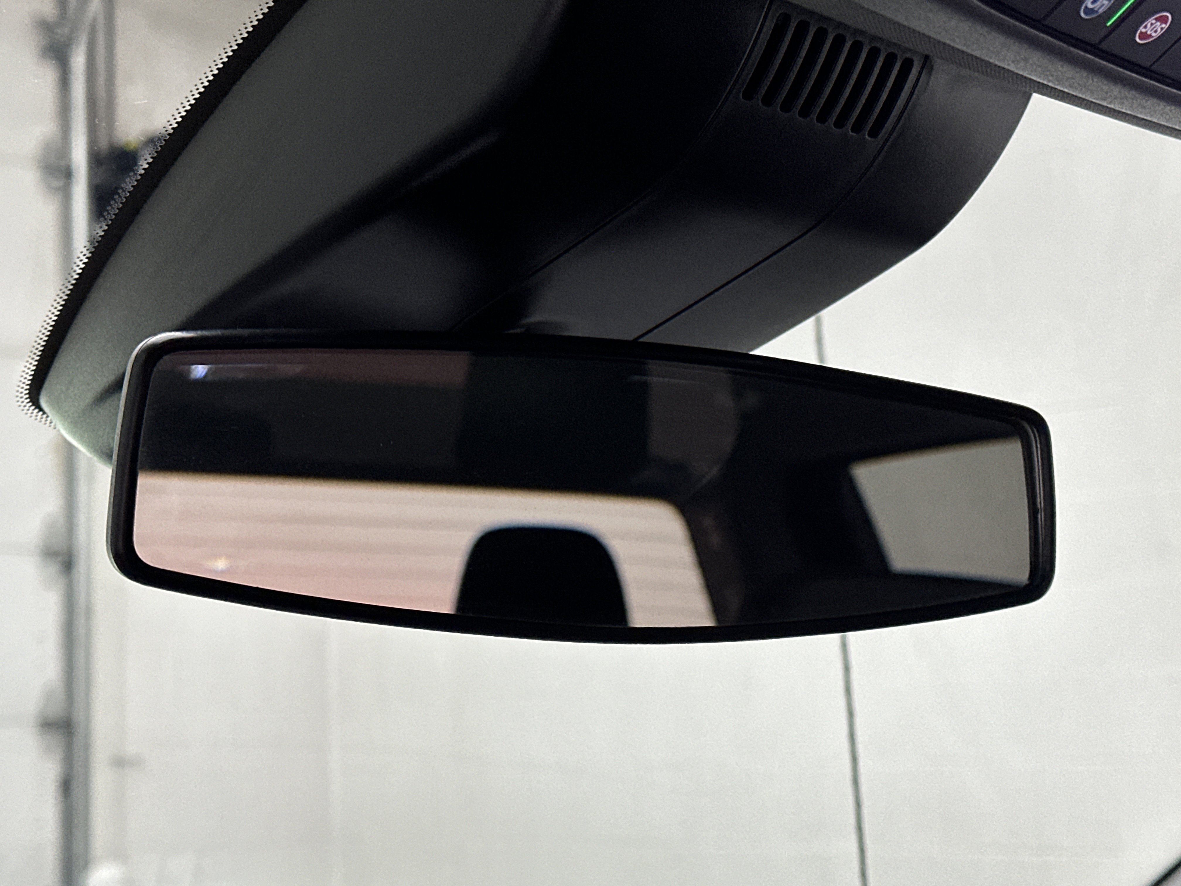 Used 2024 Chevrolet Silverado 1500 LT w/ Z71 Off-Road Package image 31