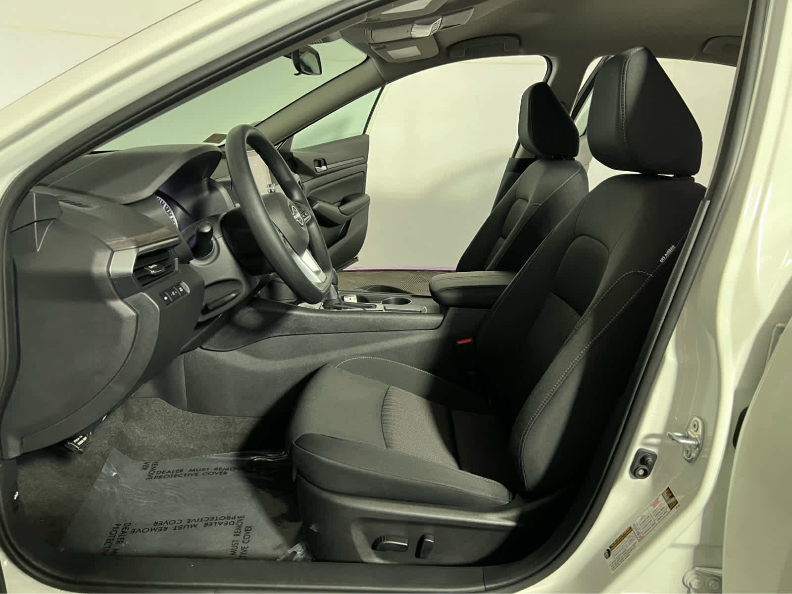 Certified 2025 Nissan Altima 2.5 SV image 19