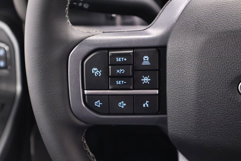 New 2026 Ford F350 Lariat w/ Black Appearance Package image 20