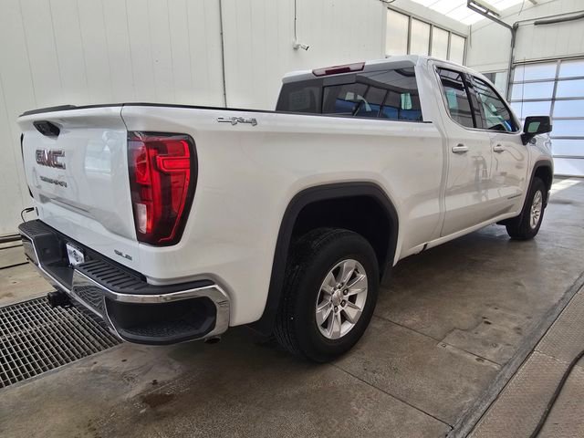 Used 2024 GMC Sierra 1500 SLE w/ Preferred Package image 5