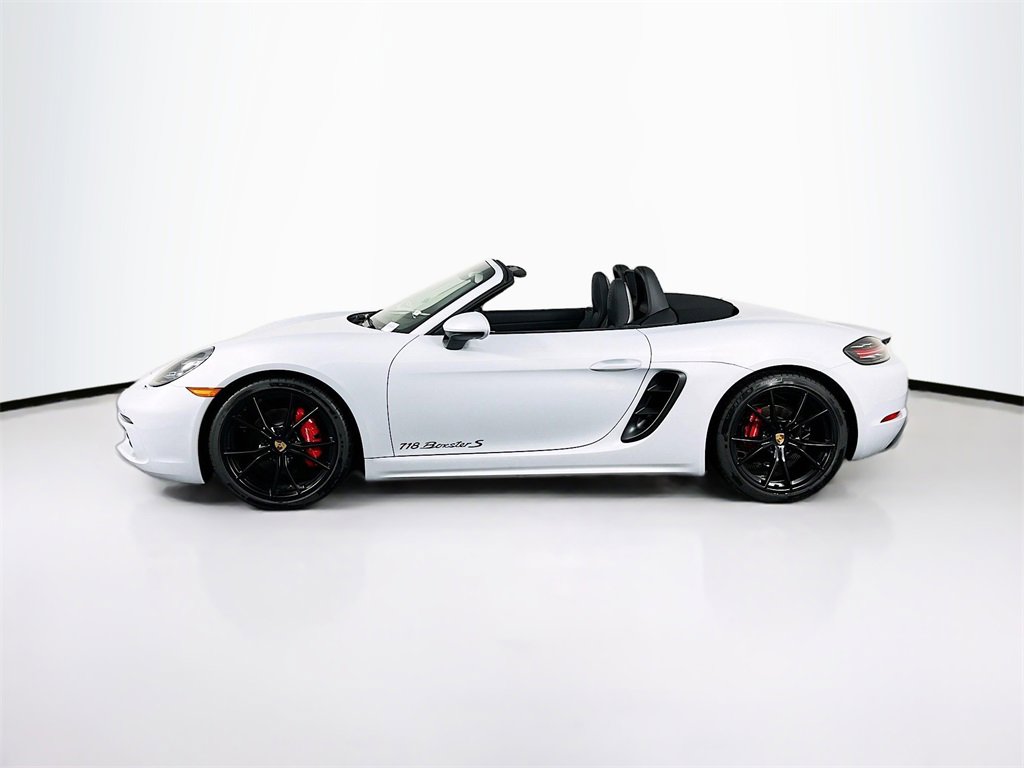 New 2025 Porsche 718 Boxster S image 2