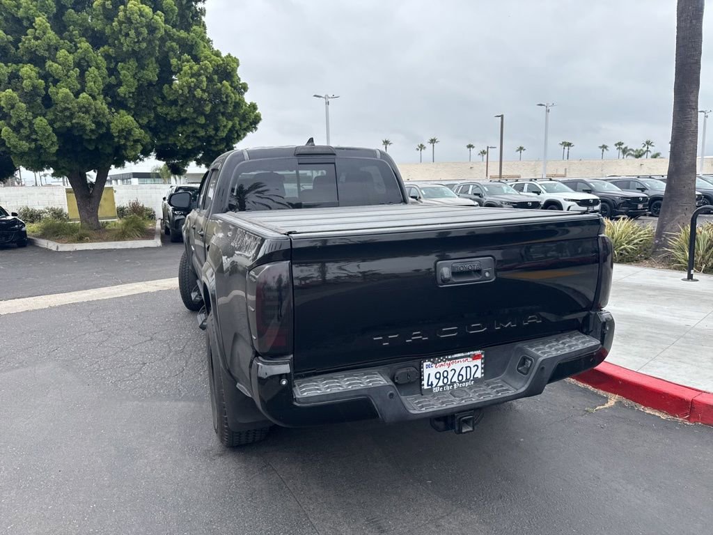 Used 2017 Toyota Tacoma TRD Sport RWD image 18