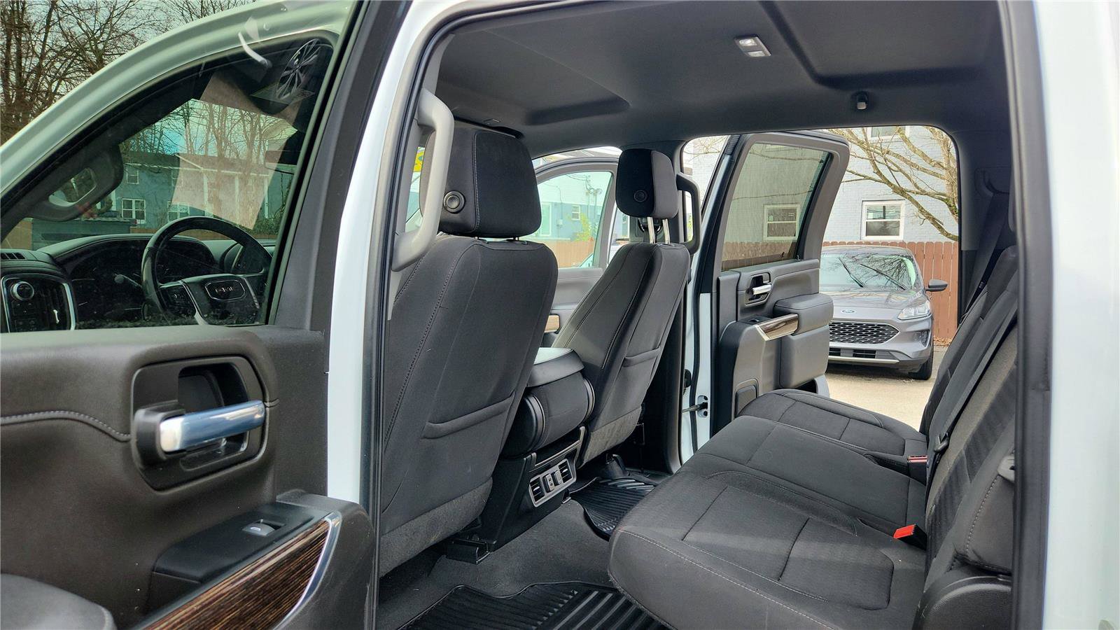 Used 2023 GMC Sierra 2500 SLE w/ SLE Convenience Package image 20