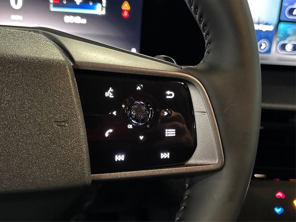 Certified 2025 Nissan Murano SV AWD/4WD image 29