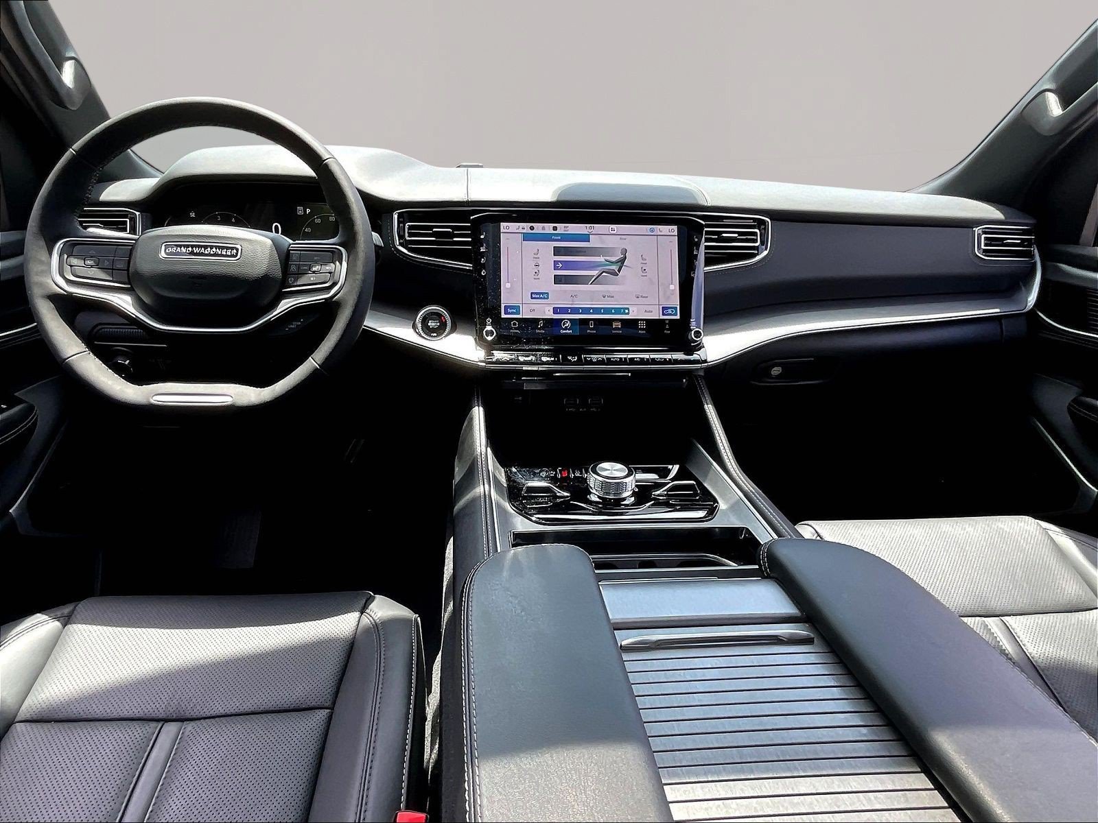 New 2026 Jeep Grand Wagoneer L Limited AWD/4WD image 10