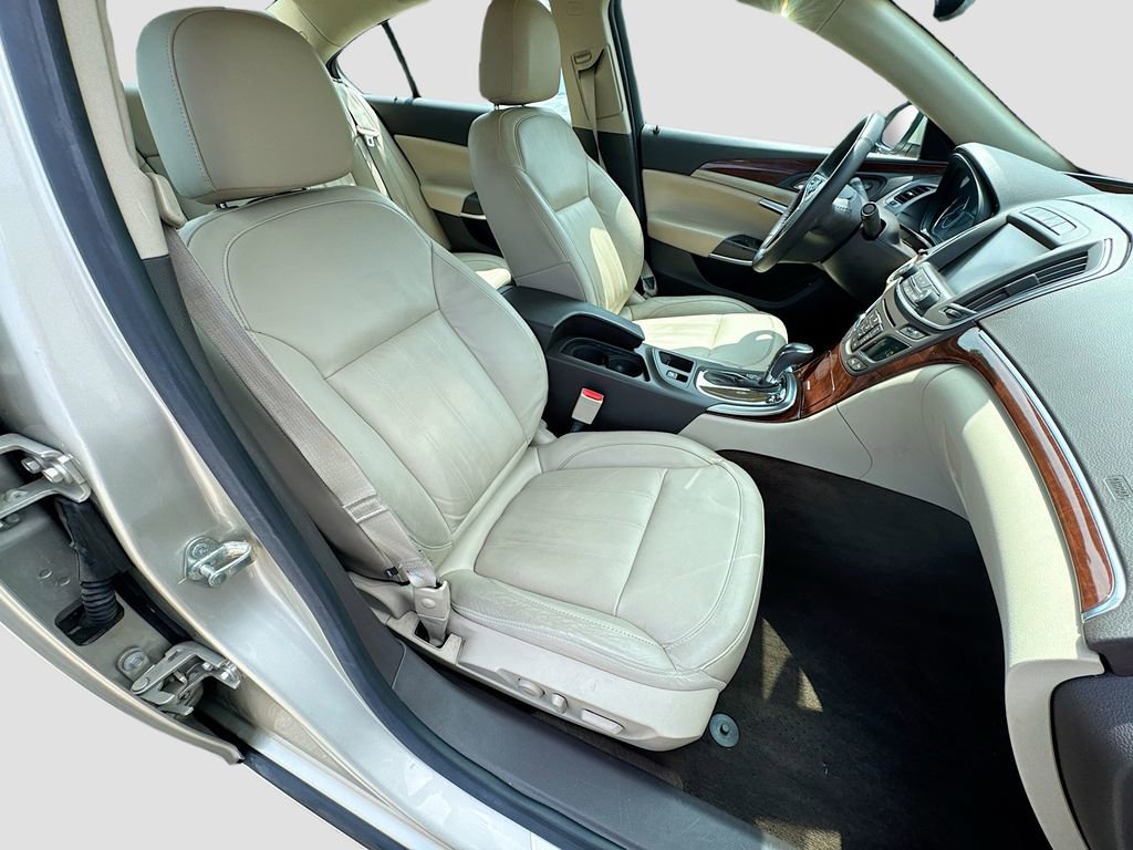 Used 2014 Buick Regal Premium FWD image 35