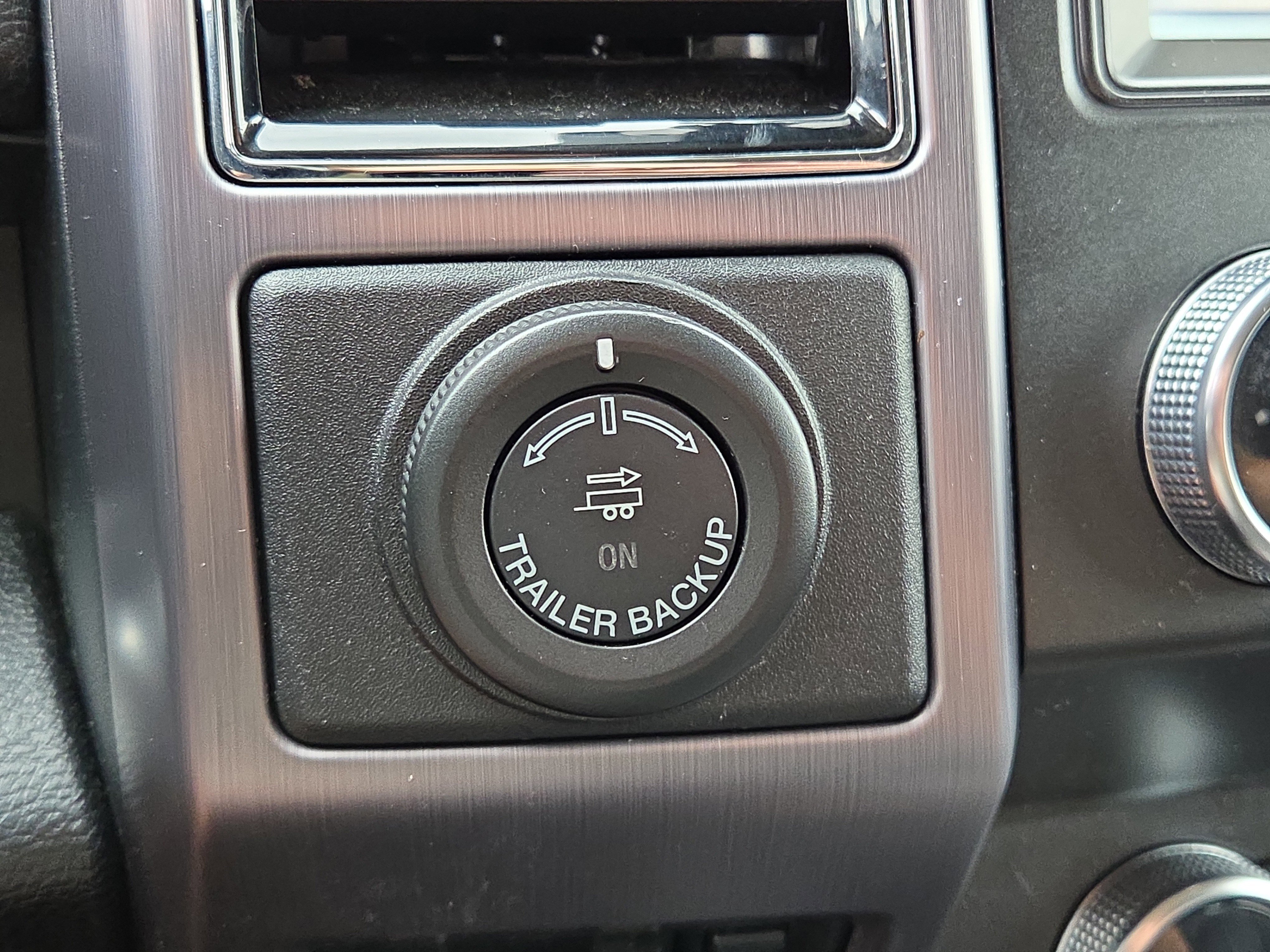 Used 2019 Ford Expedition Platinum RWD image 22