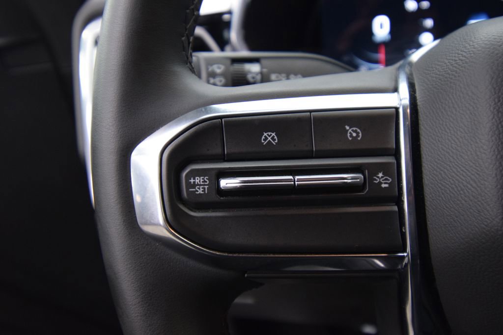 Used 2025 GMC Canyon Elevation w/ Convenience Package AWD/4WD image 35