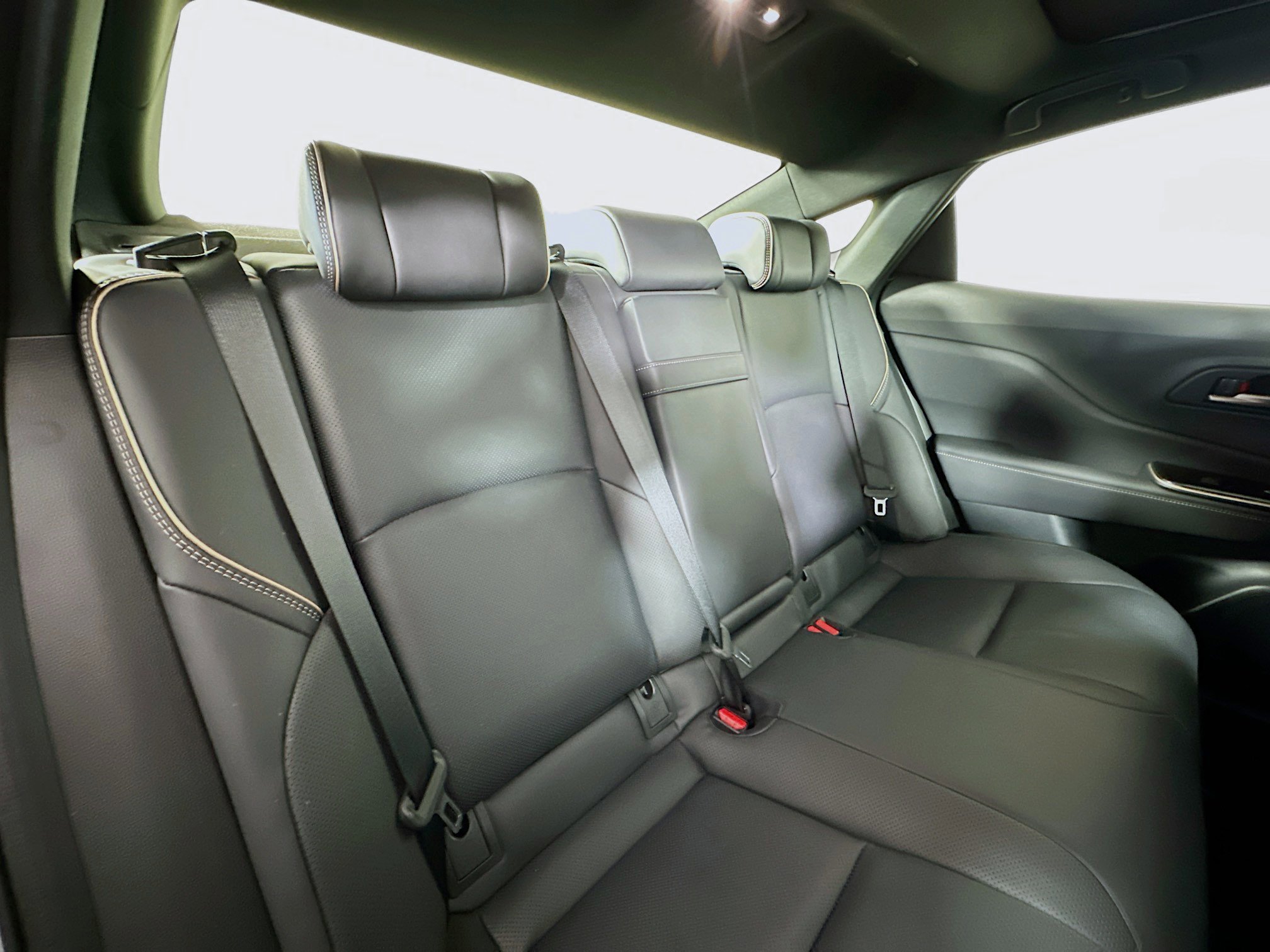 Used 2025 Toyota Crown Platinum image 25