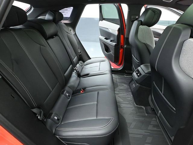 Used 2026 Cadillac Optiq Sport 1 w/ LPO, Floor Liner Package AWD/4WD image 44