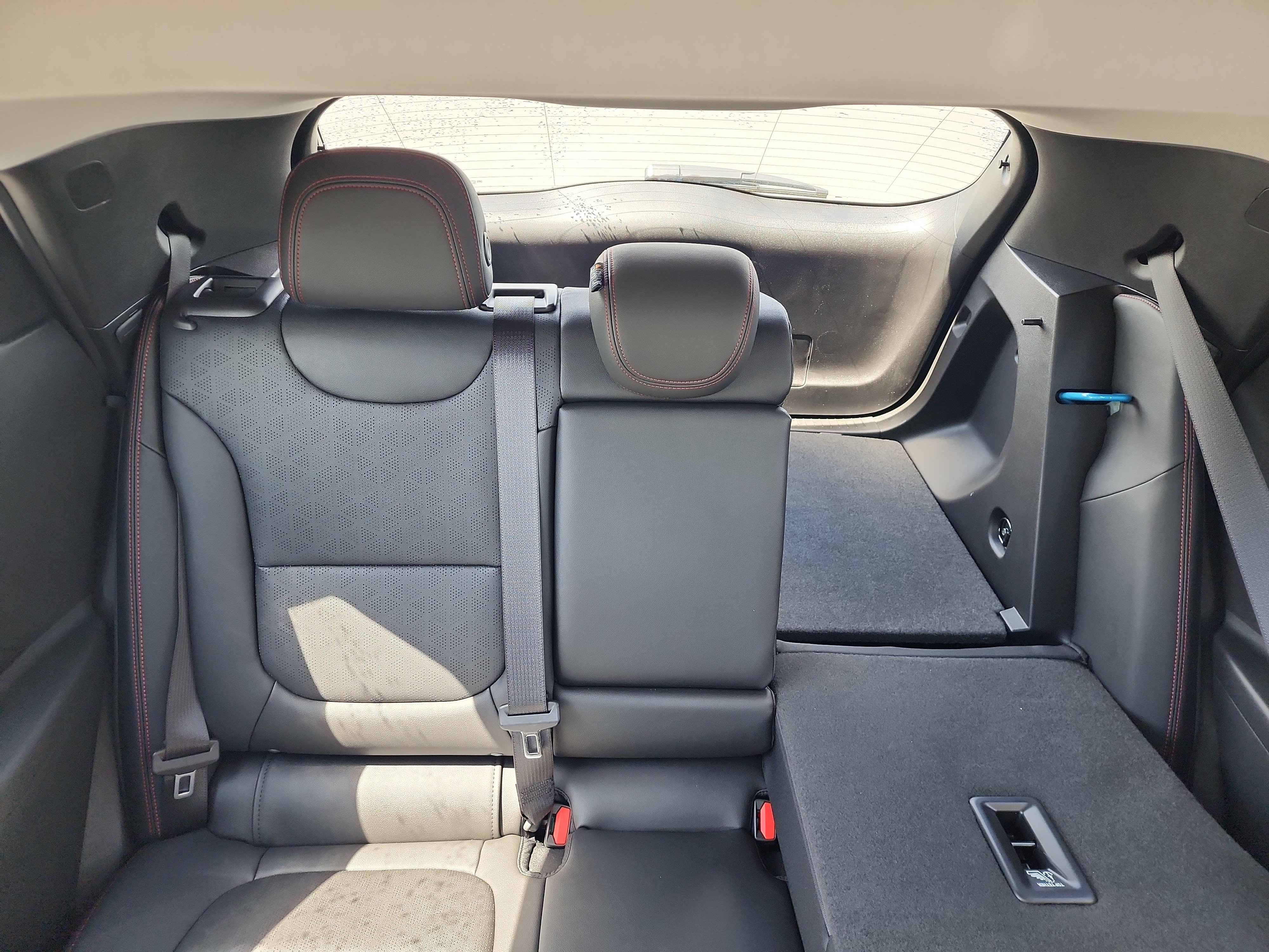 New 2027 Chevrolet Bolt RS w/ Technology Package FWD image 21