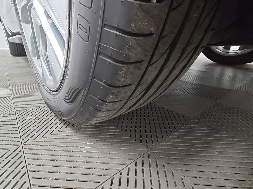 Used 2023 Toyota Highlander Limited image 52