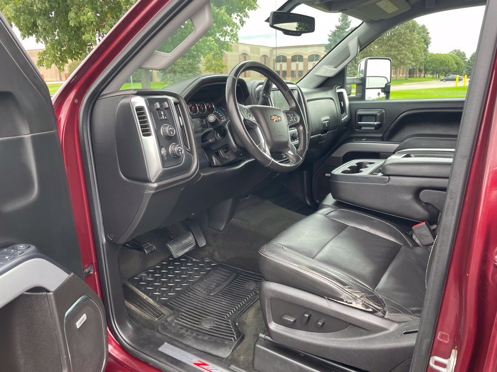 Used 2017 Chevrolet Silverado 2500 LTZ w/ LTZ Plus Package AWD/4WD image 11