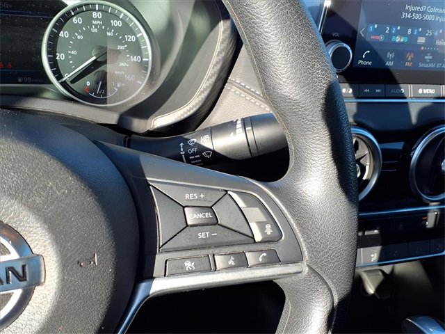 Used 2023 Nissan Sentra SV image 14