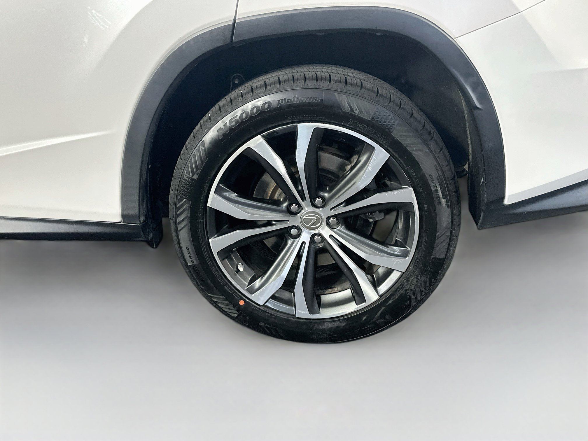 Used 2017 Lexus RX 350 FWD w/ Premium Package image 11