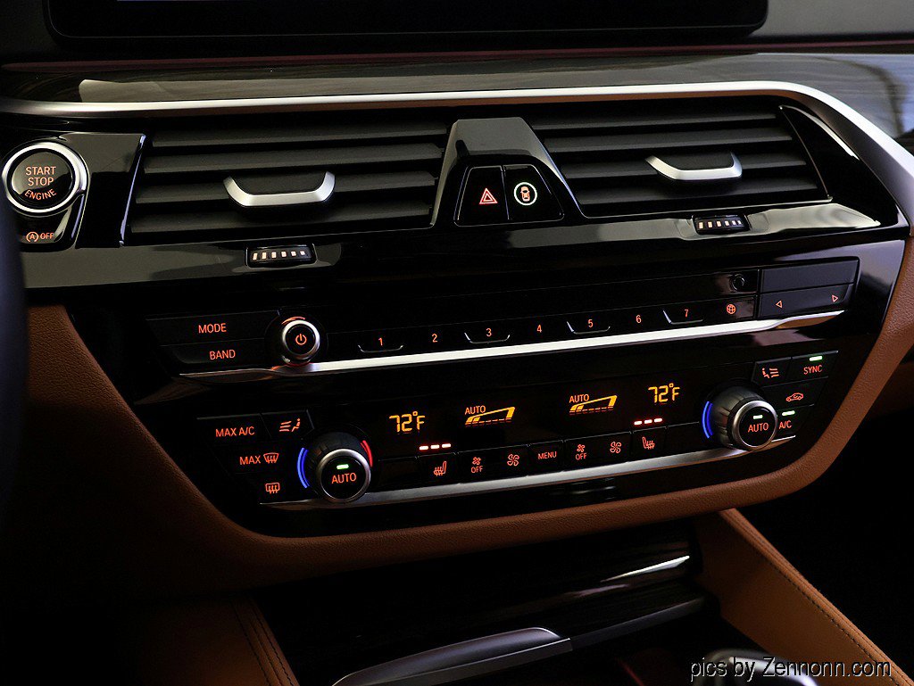 Certified 2023 BMW 530i xDrive w/ M Sport Package image 22