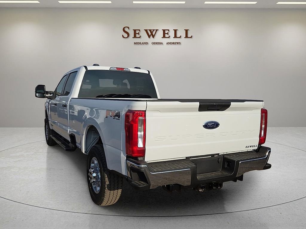 New 2026 Ford F350 XLT AWD/4WD image 3
