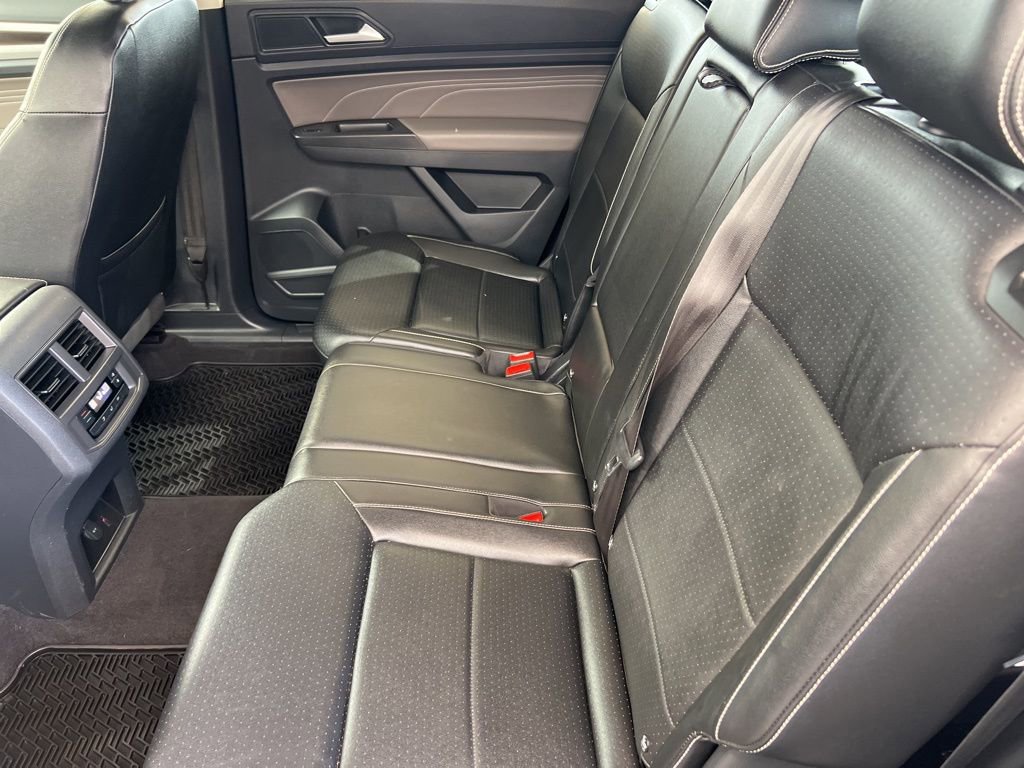 Used 2022 Volkswagen Atlas SE image 25