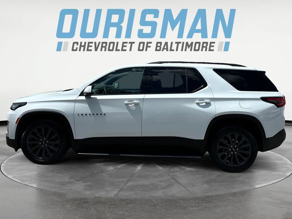 Used 2023 Chevrolet Traverse RS AWD/4WD image 3