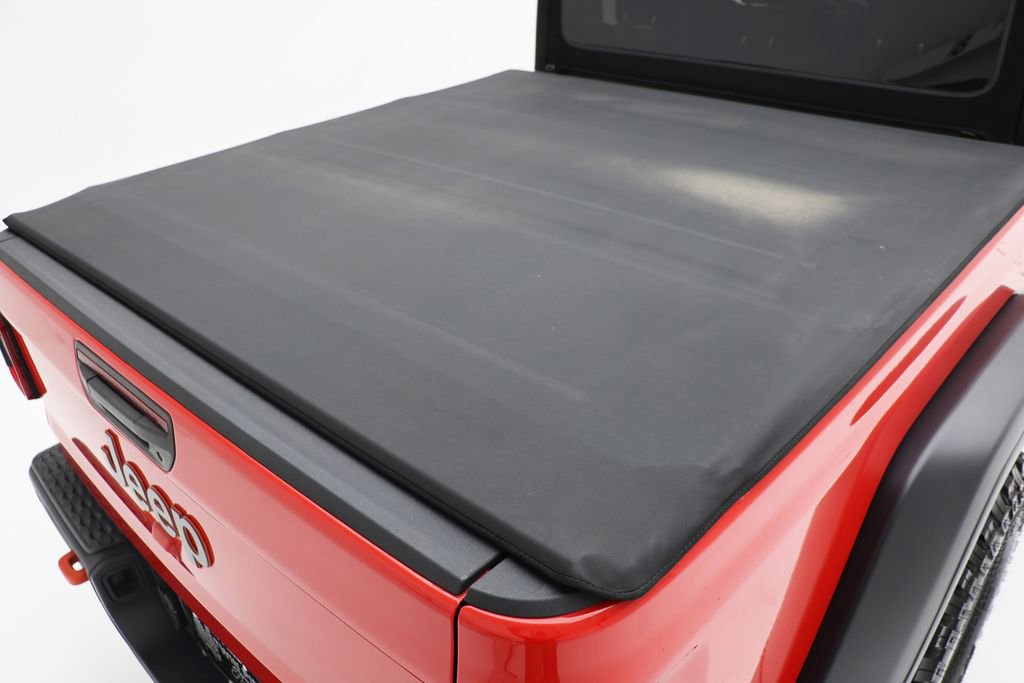 Used 2024 Jeep Gladiator Mojave w/ Dual Top Group AWD/4WD image 32