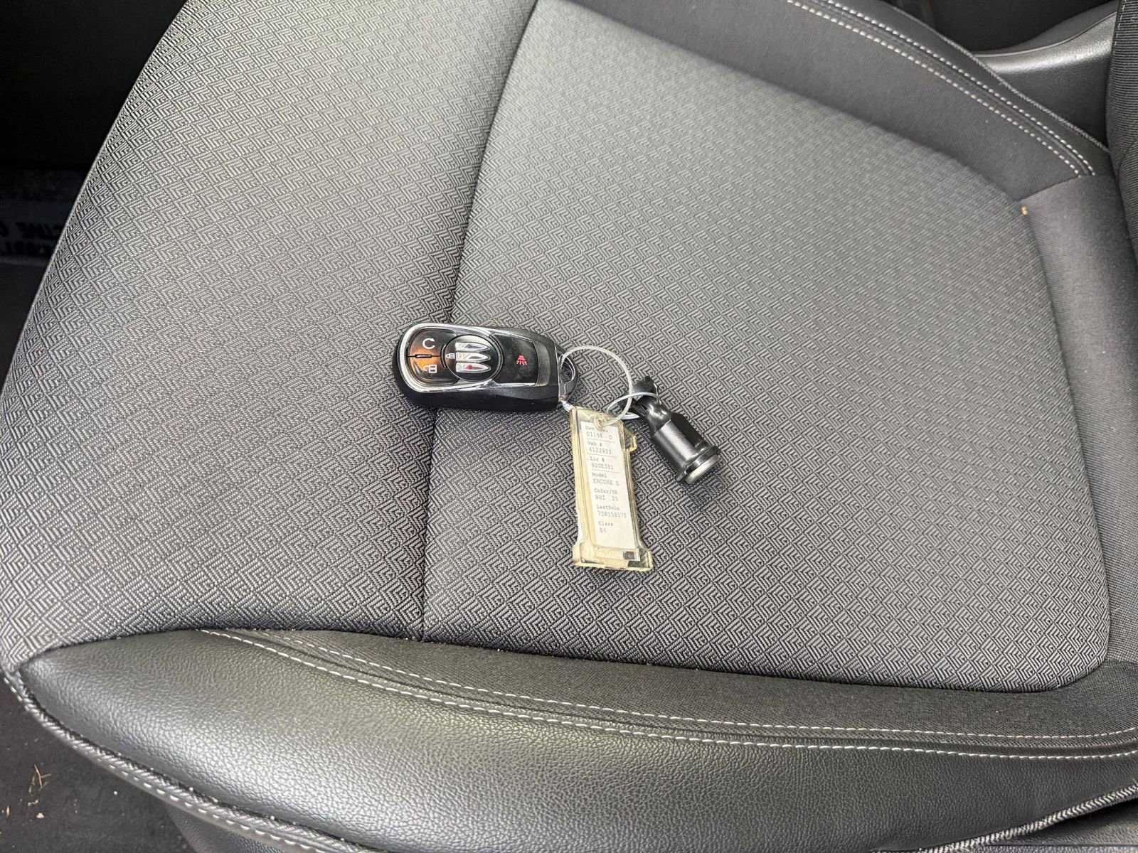 Used 2025 Buick Encore GX Preferred image 21