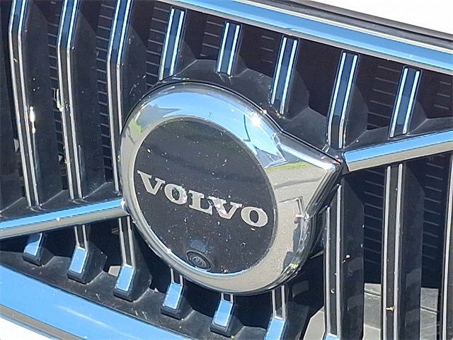 Used 2023 Volvo XC60 B6 Ultimate image 27