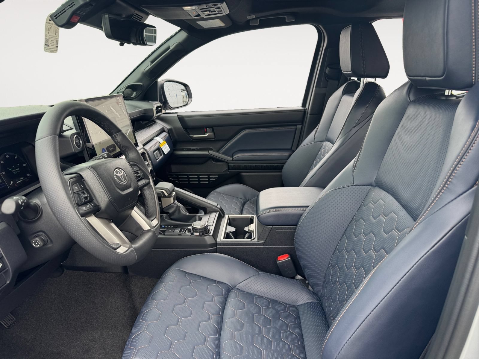 Certified 2026 Toyota 4Runner Platinum AWD/4WD image 9