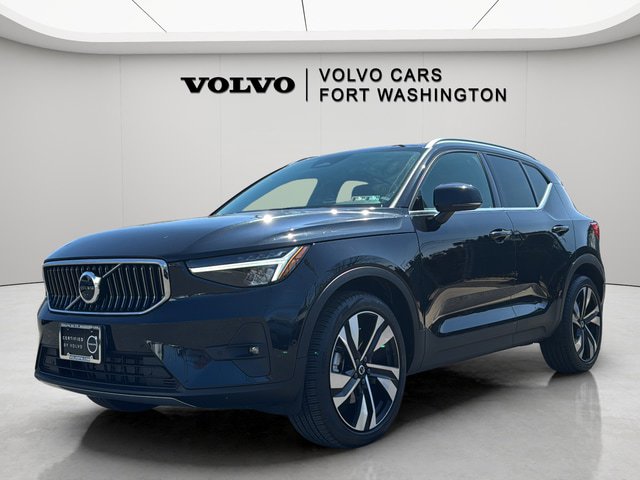 Certified 2023 Volvo XC40 B5 Ultimate w/ Protection Package Premier