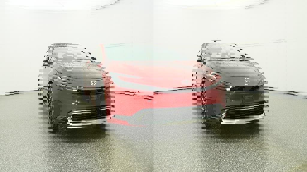 New 2026 Toyota Prius Plug-In Hybrid image 6