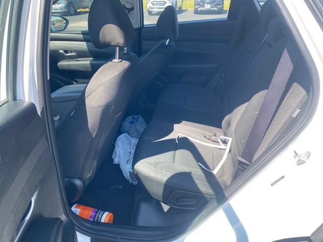 Used 2025 Hyundai Tucson SE AWD/4WD image 13