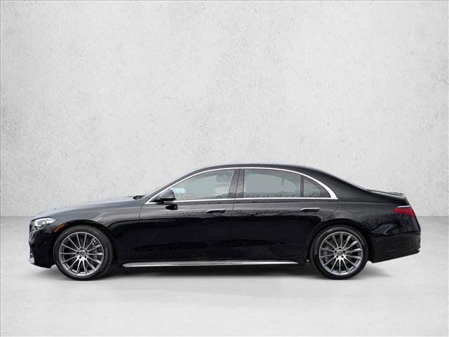 Used 2025 Mercedes-Benz S 580e 4MATIC Sedan image 9