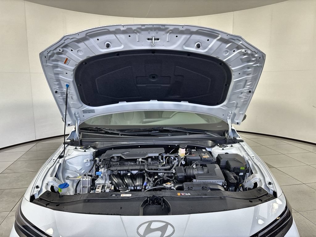 New 2026 Hyundai Elantra SEL Sport Premium FWD image 18