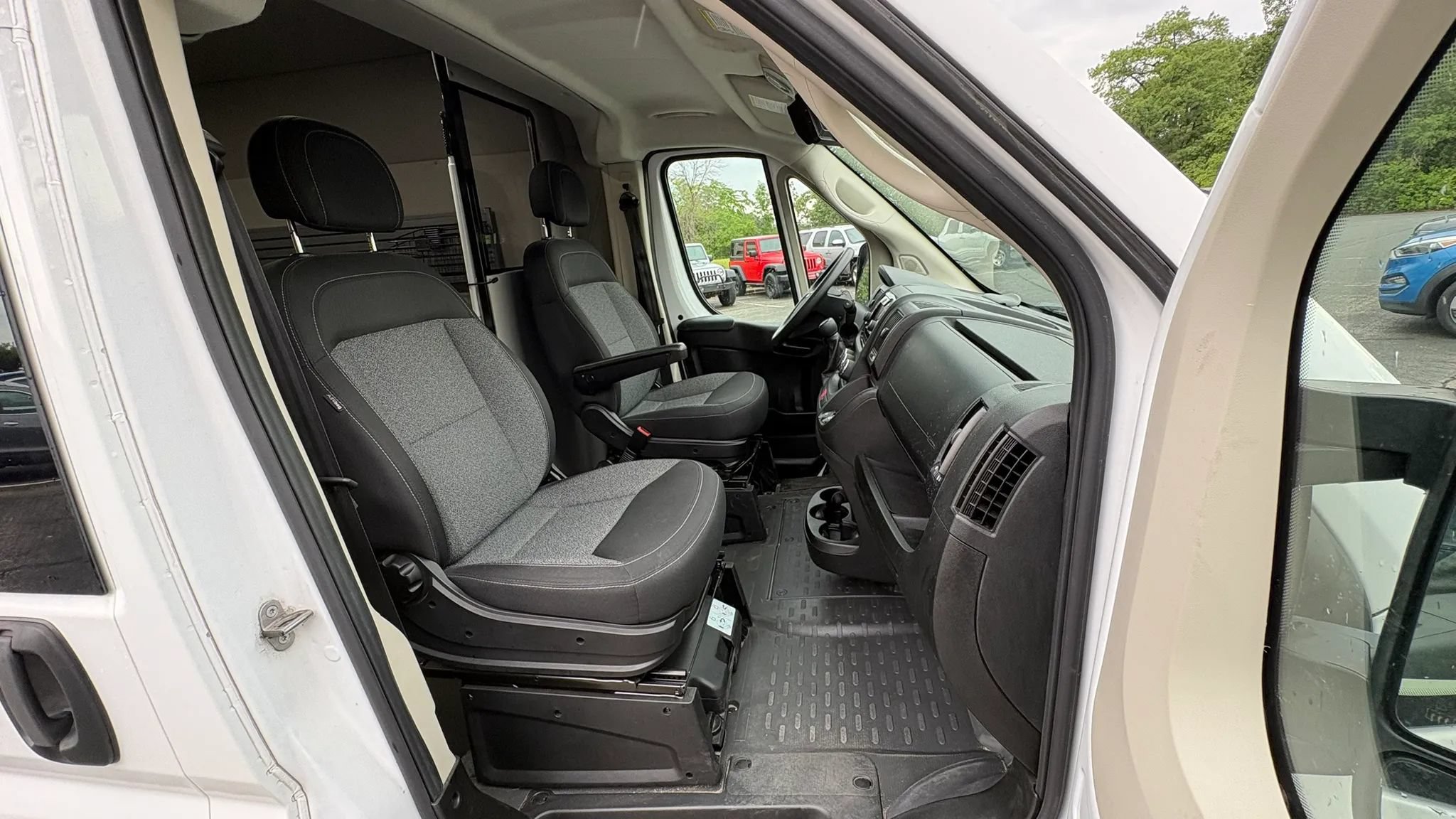 Used 2021 RAM ProMaster 1500 FWD image 46
