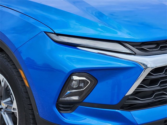 Used 2025 Chevrolet Blazer LT image 9