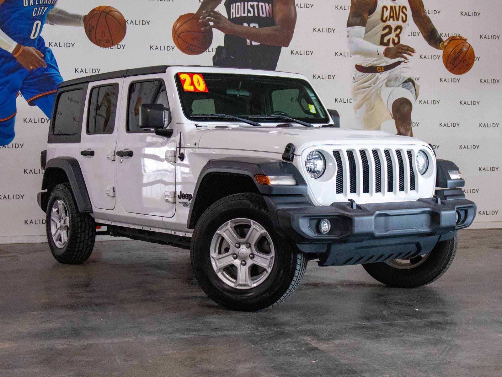 Used 2020 Jeep Wrangler Unlimited Sport S image 2