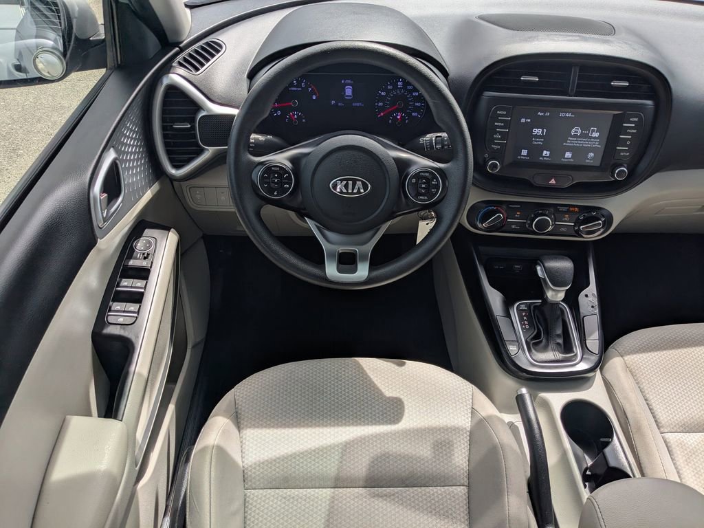 Used 2020 Kia Soul LX FWD image 14