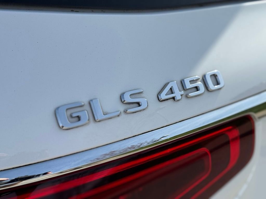 Used 2022 Mercedes-Benz GLS 450 4MATIC image 17