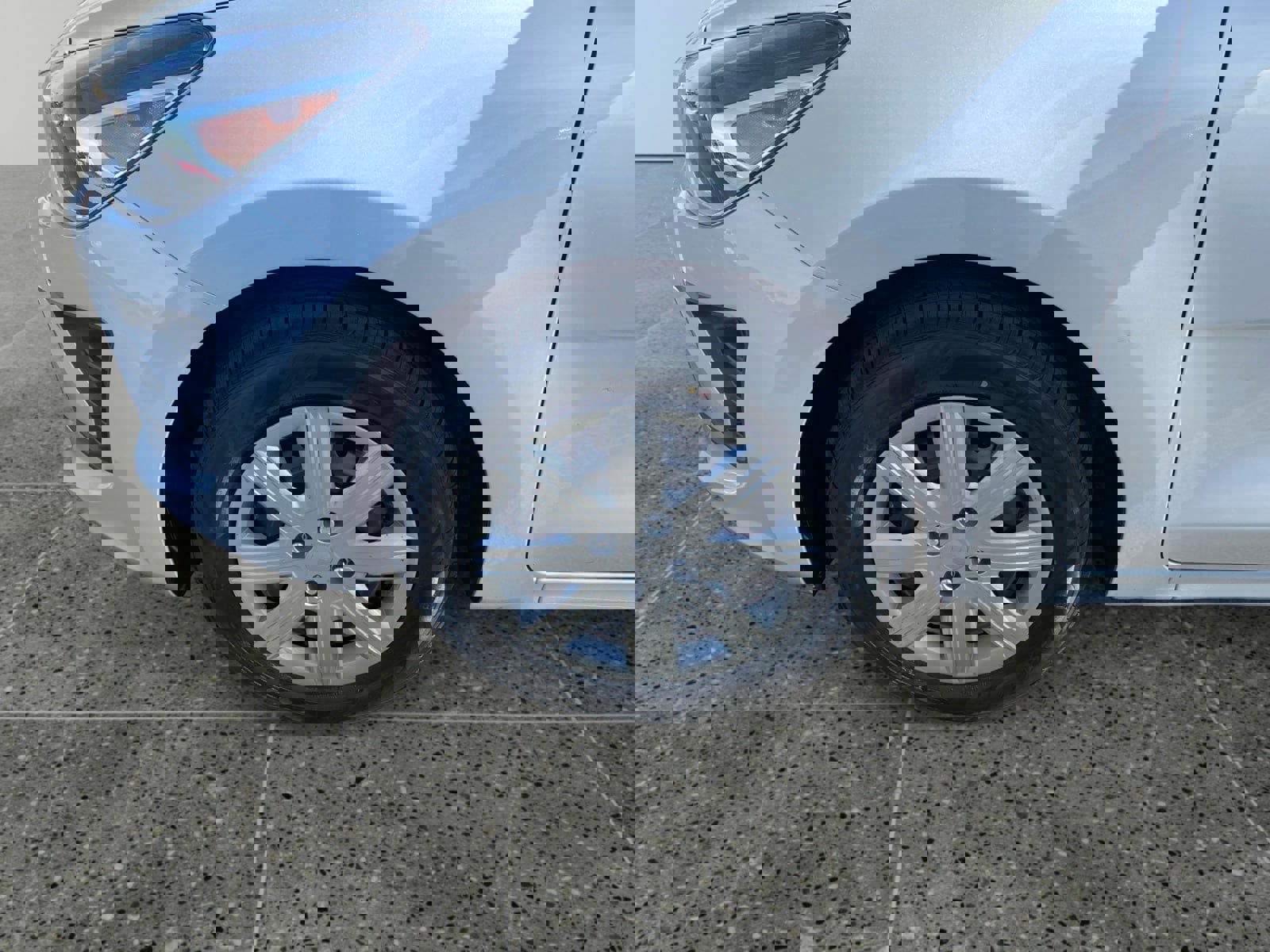 Used 2023 Kia Rio LX image 14