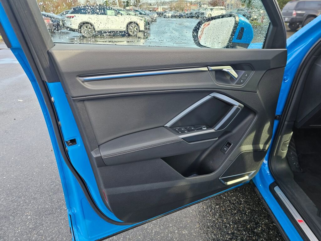 Used 2019 Audi Q3 2.0T Prestige image 24