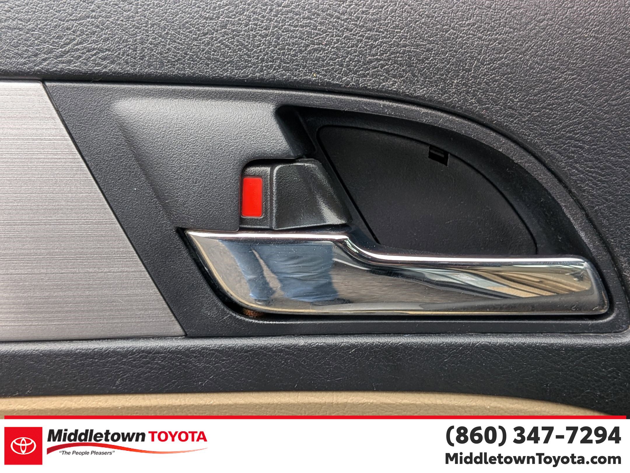 Used 2010 Honda CR-V LX image 11