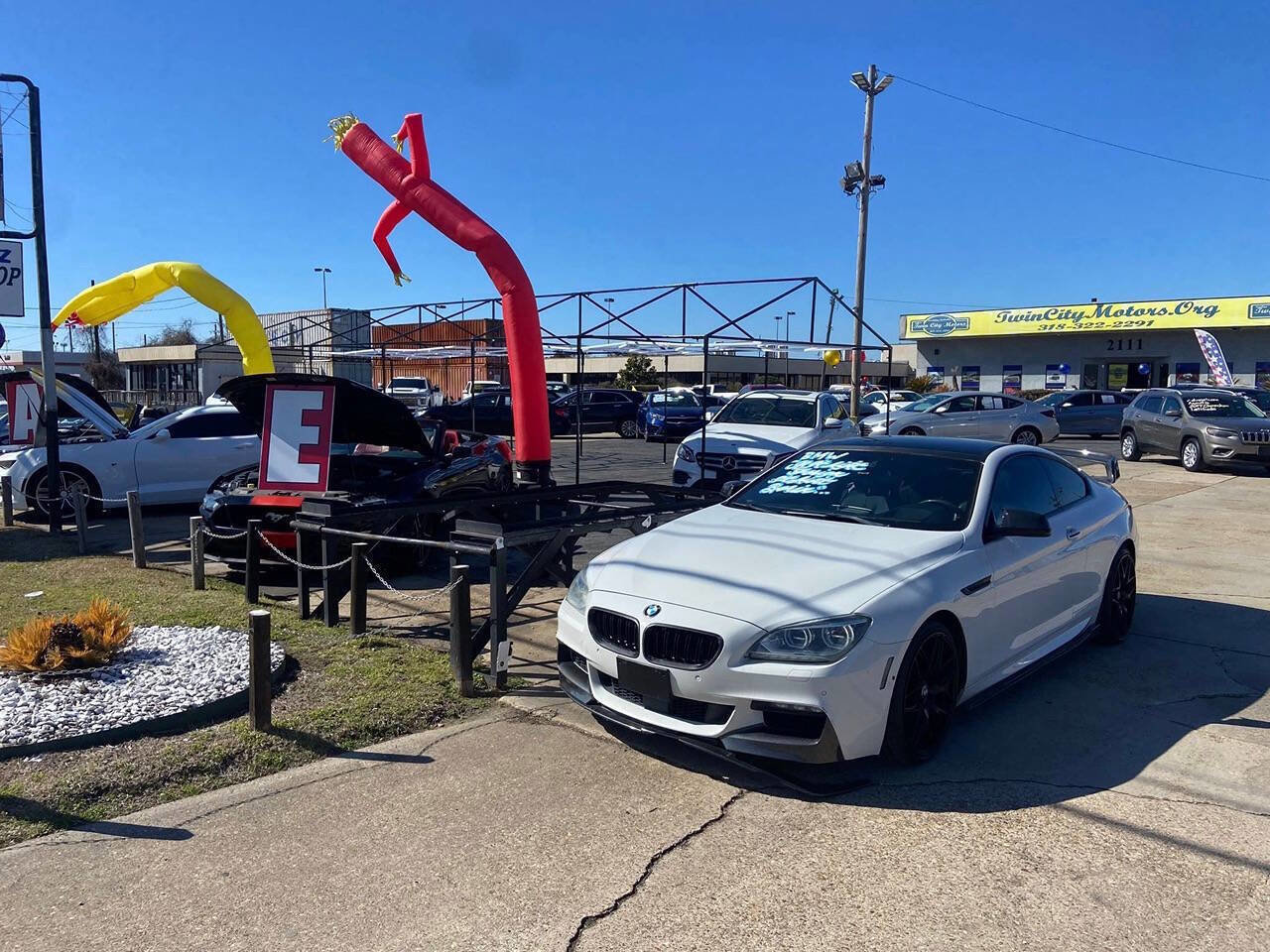 Used 2023 Chevrolet Traverse Premier image 3