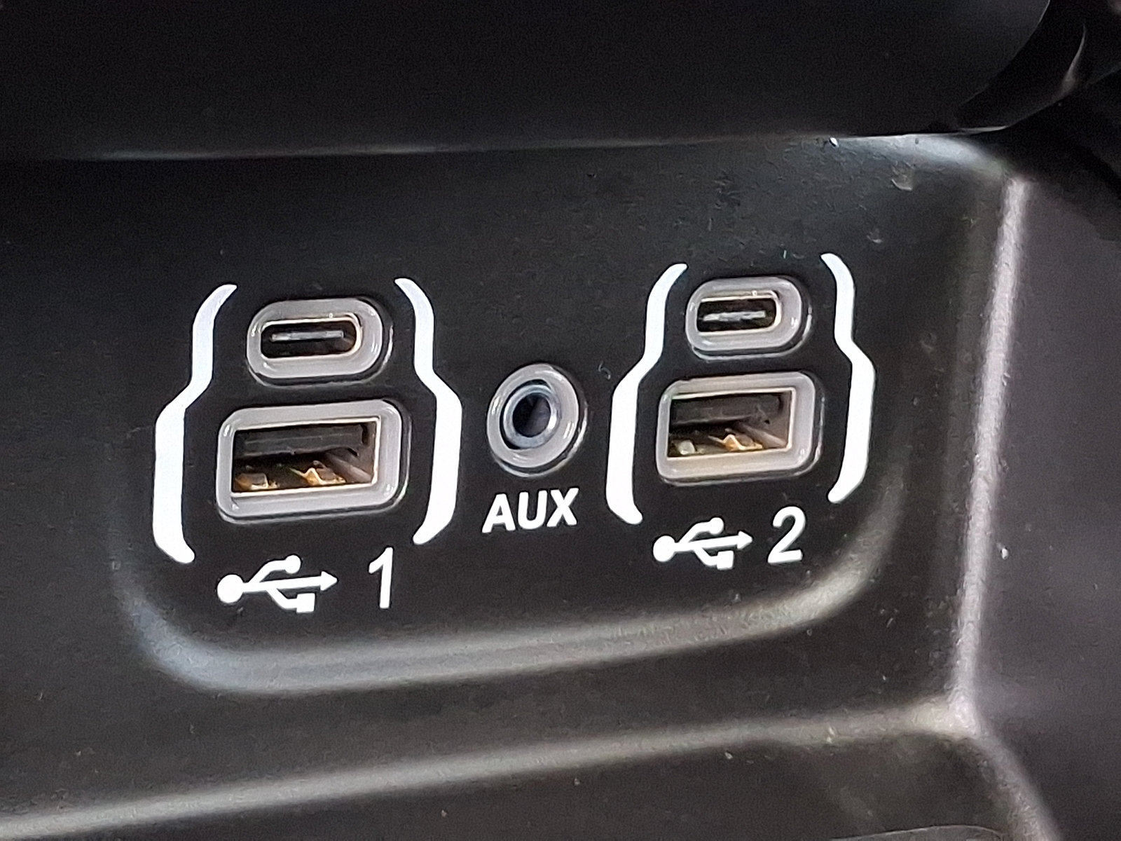 Used 2024 RAM 1500 Laramie AWD/4WD image 27