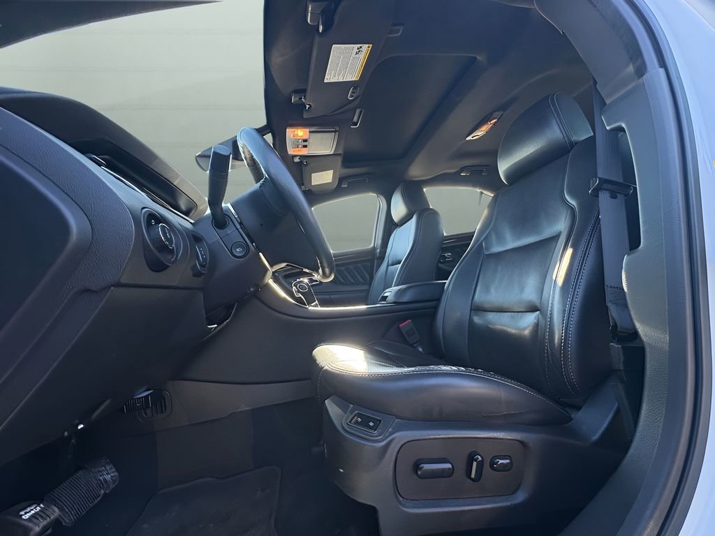 Used 2019 Ford Taurus Limited image 20