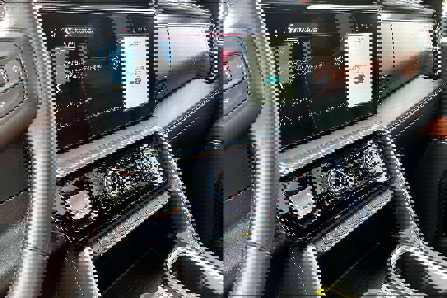 Used 2025 GMC Sierra 2500 Denali Ultimate w/ Max Trailering Package image 35